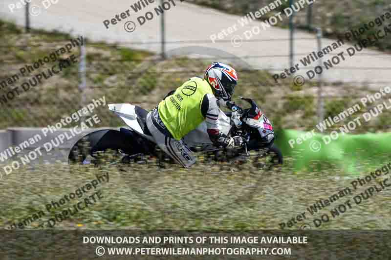 motorbikes;no limits;peter wileman photography;portimao;portugal;trackday digital images